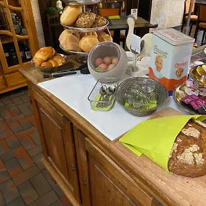 https://leuchtners-an-der-rennbahn.stuttgart-hotel.com